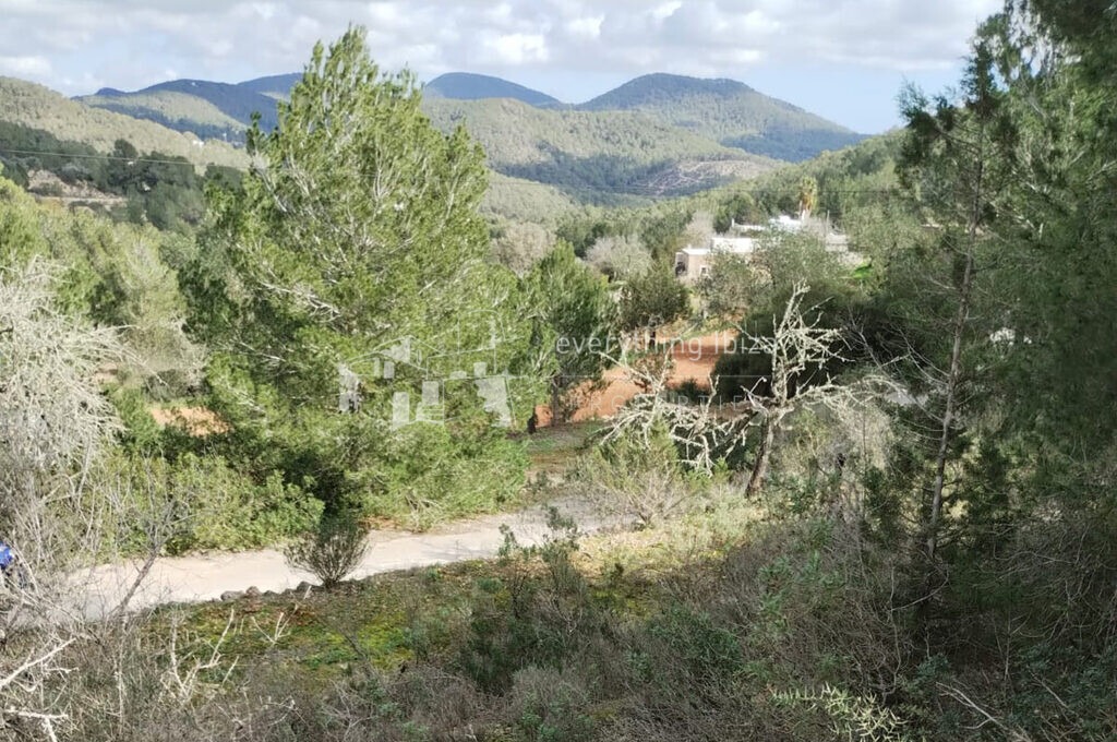 Plot of Agricultural Farming Land Close to the Popular Village of Sant Josep in San Jose — Land